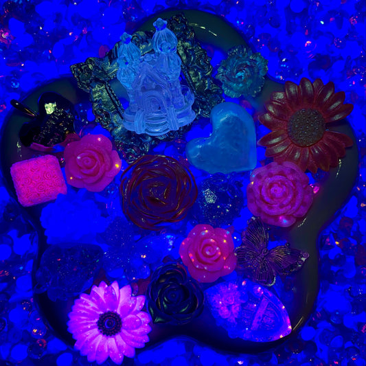 Castle In The Clouds - Rose Bouquet Mix - glow