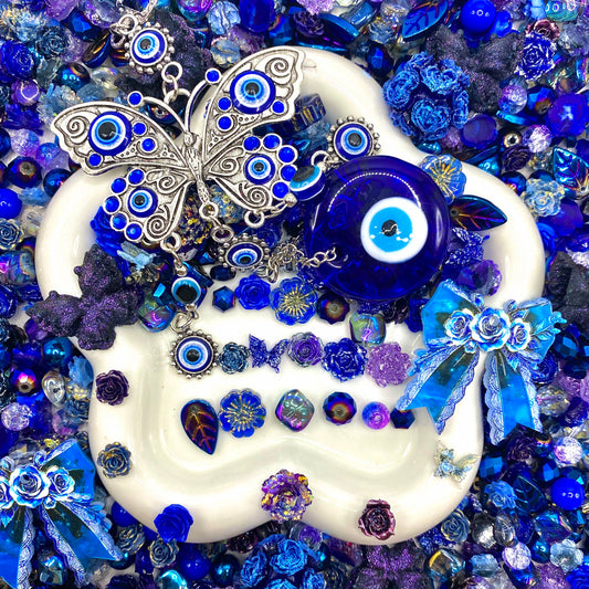 Blue Dream - Nail & Beads Mix-glow(miki)- NailC