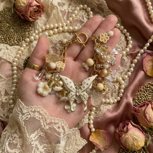 【Buy One Get One Equal Volume For Free】Golden Butterfly - Beads Mix for Bracelet-BD