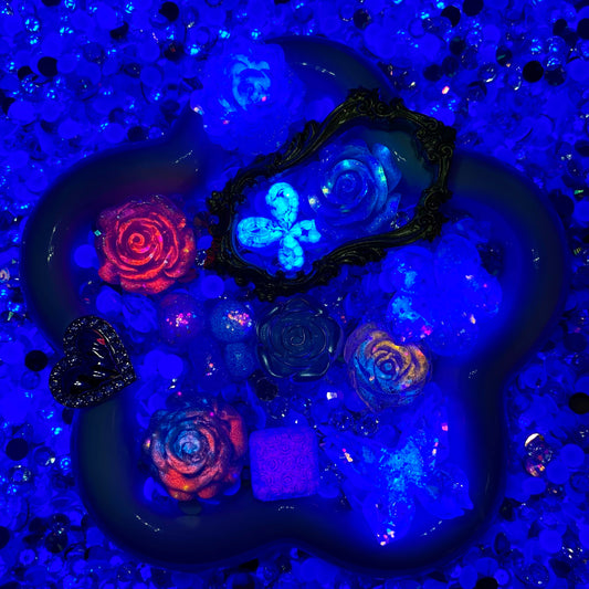 Glacial Wonderland - Rose Bouquet Mix - glow