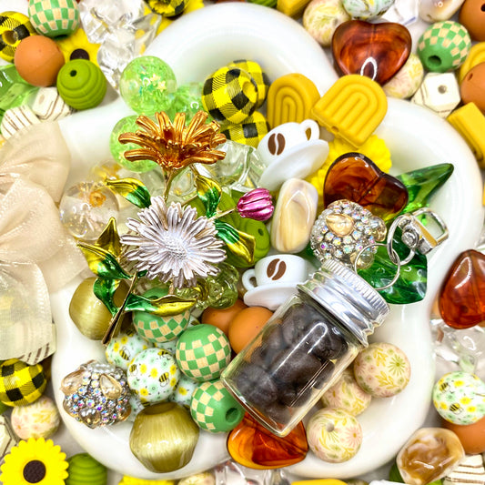 【Buy One Get One Equal Volume For Free】Coffee Bee - Beads Mix For Keychains(Miki)-BD