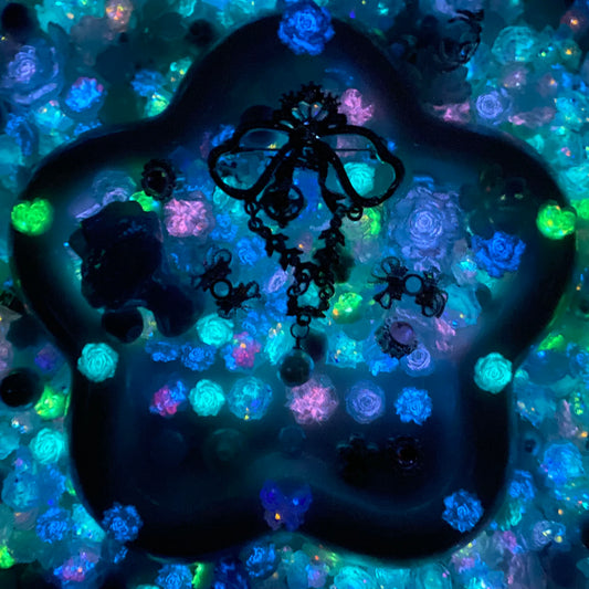 Tiffany Bouquet - Nail & Beads Mix-glow(miki)- NailC