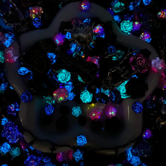 Thorns & Roses -Nail & Beads Mix-glow(miki)- NailC