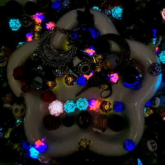 All Hallows Eve - Nail & Beads Mix-glow(miki)- NailC