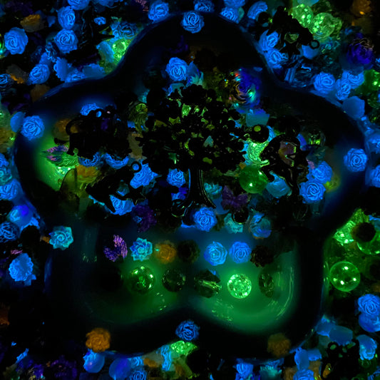 Mother Earth Nail & Beads Mix-glow(miki)- NailC