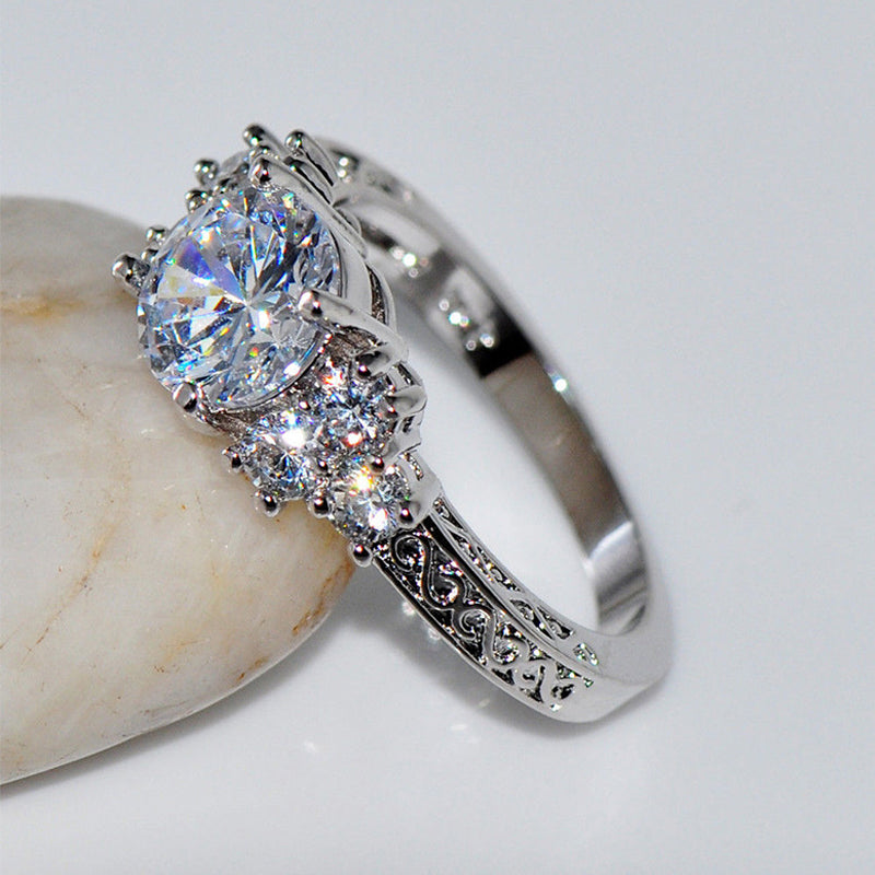 【Discount】Zircon White Copper High-End Shiny Ring - BL1