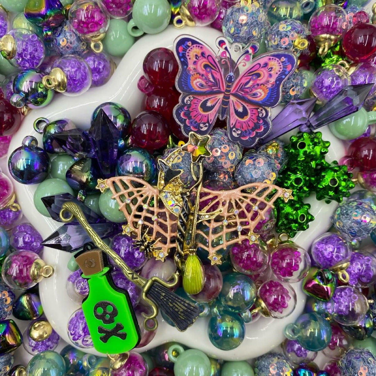 【Buy One Get One Equal Volume For Free】- DK02B - Beads Mix for hanging ornament-BD 2