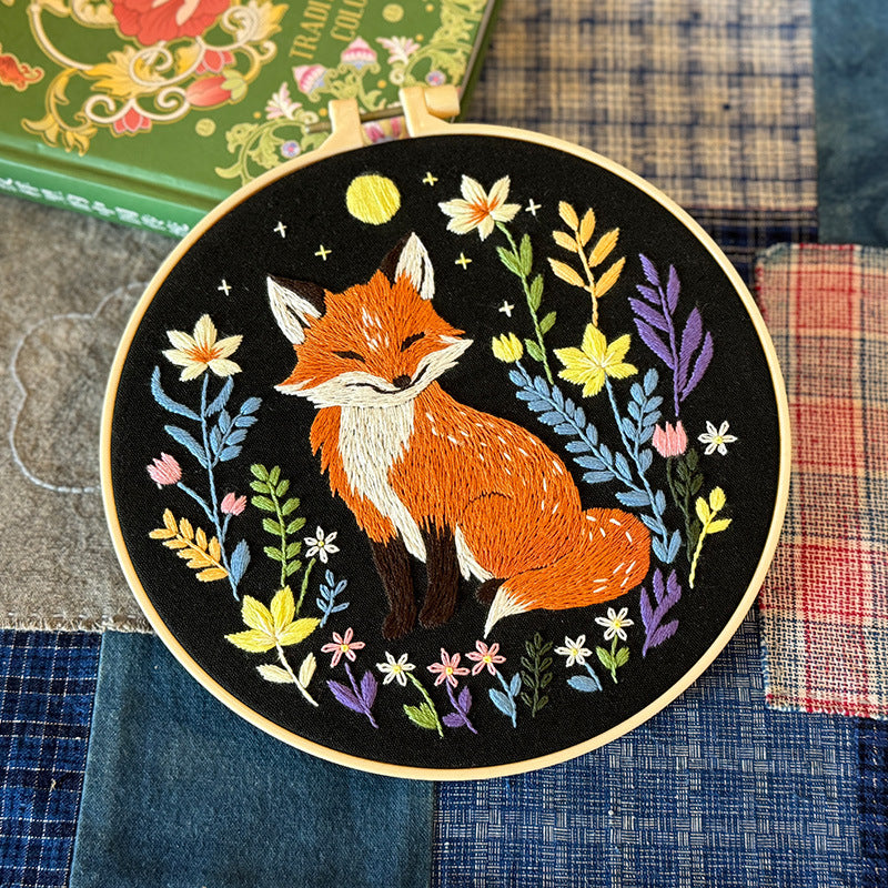 Nick - The Lazy Fox Embroidery Kit