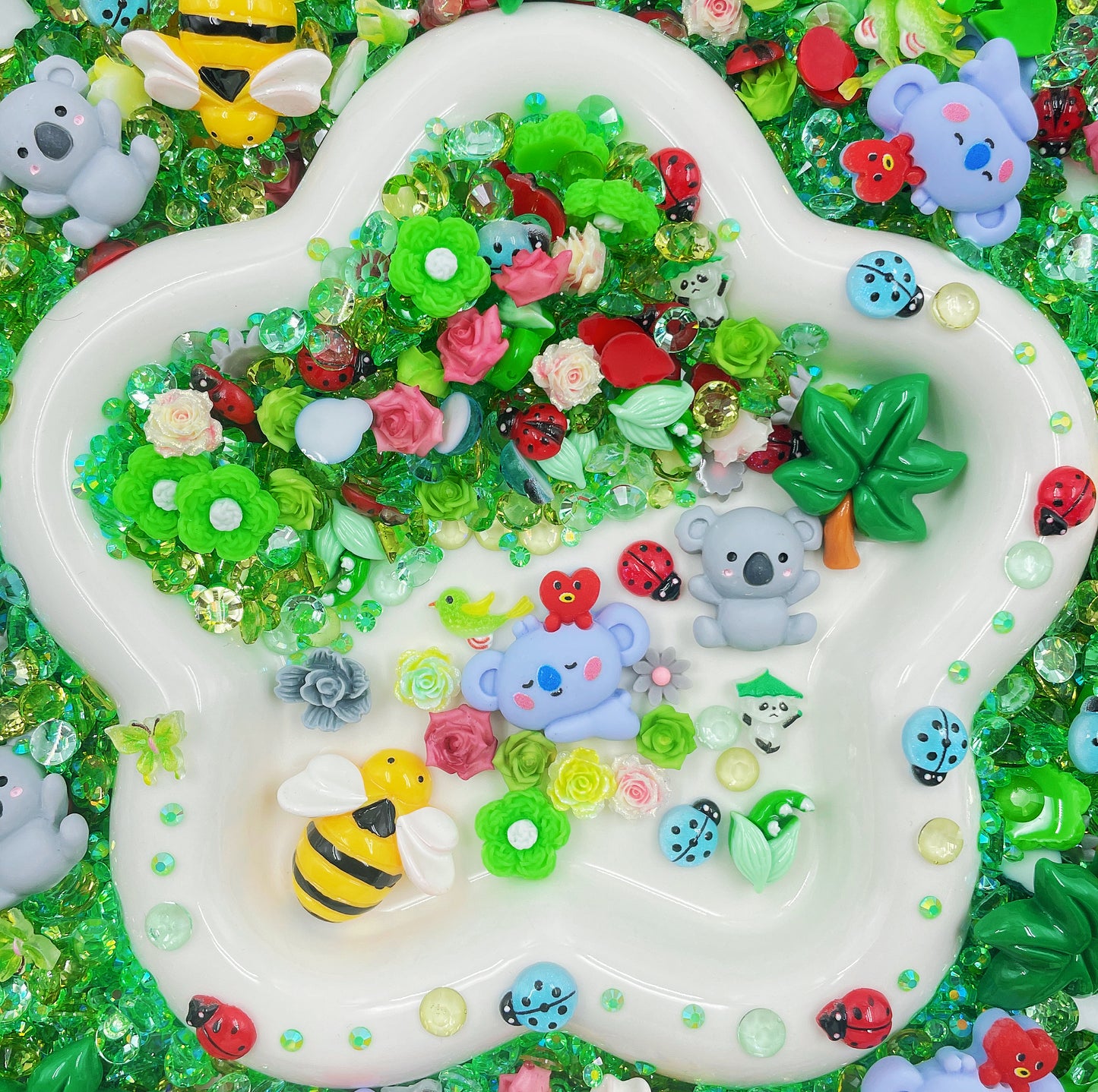 Bee A Koala Nail Mix- glow(miki)- NailC-N1060