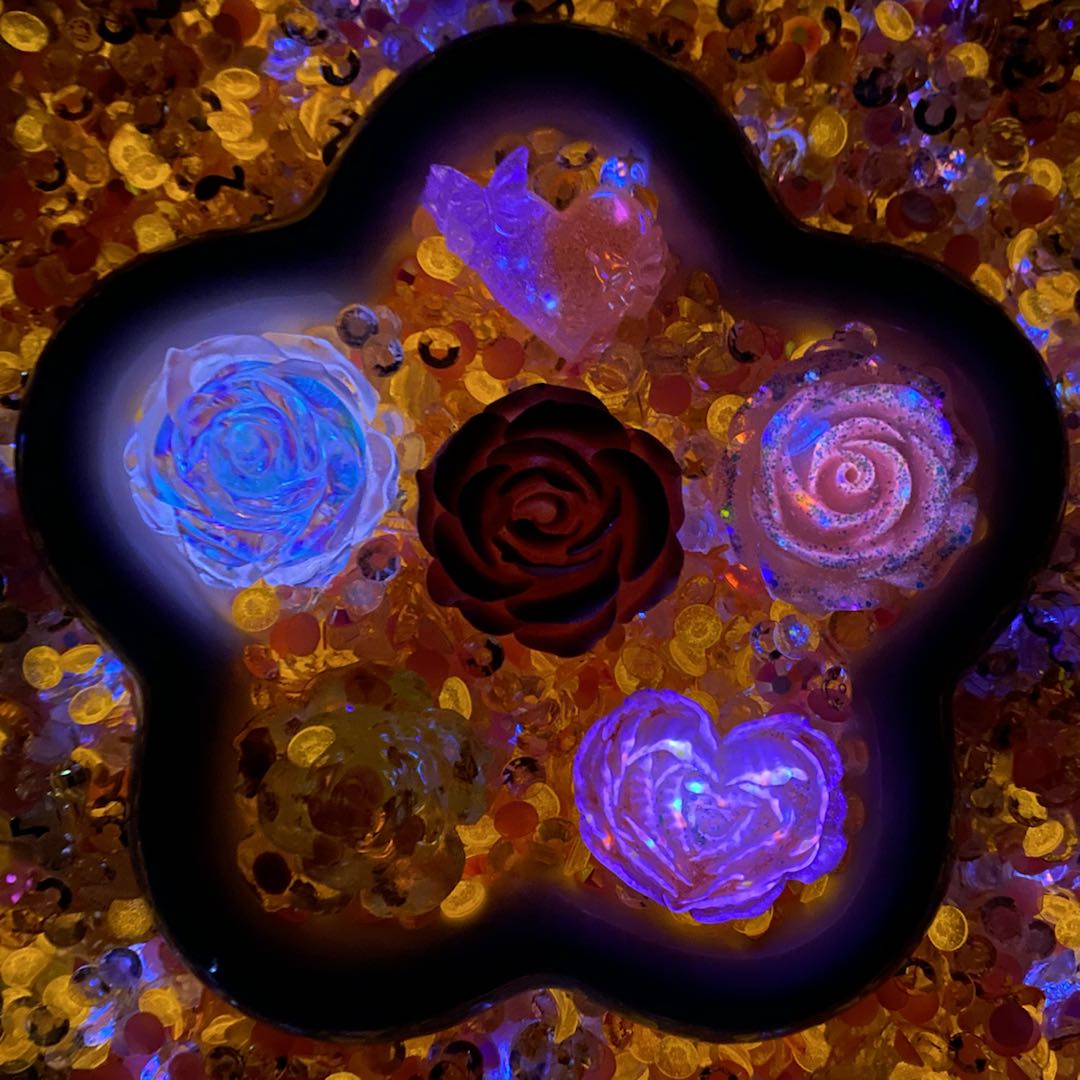 Blushing Heart Rose Mix-glow-FC1-F1073