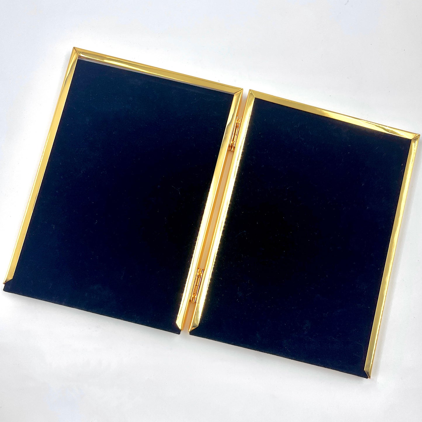 【Photo Frame】Dual-Pages Golden Edge Photo Frame