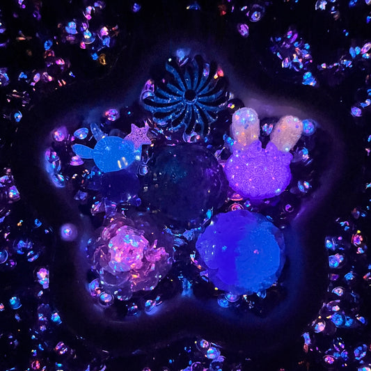 Bunny Galaxy - glow -FC1