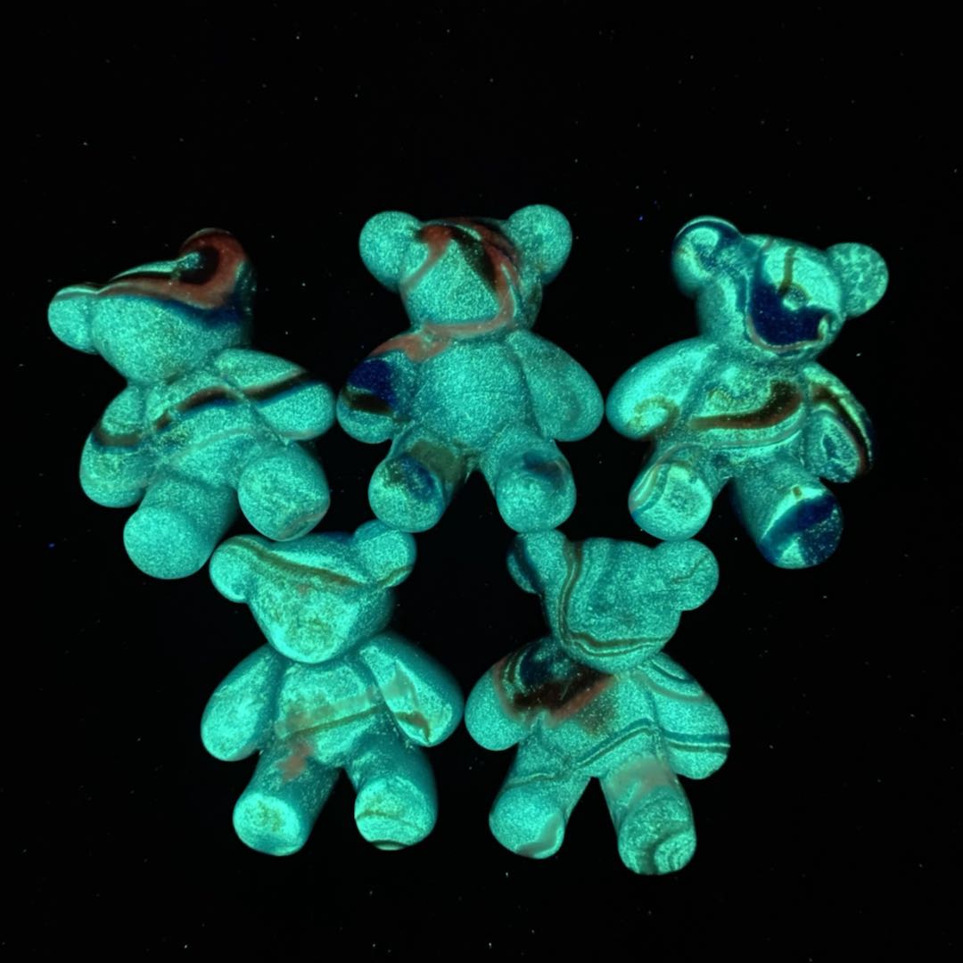 【Buy One Get One Equal Volume For Free】Kosbling Fluid Bear - (glow) - FC1