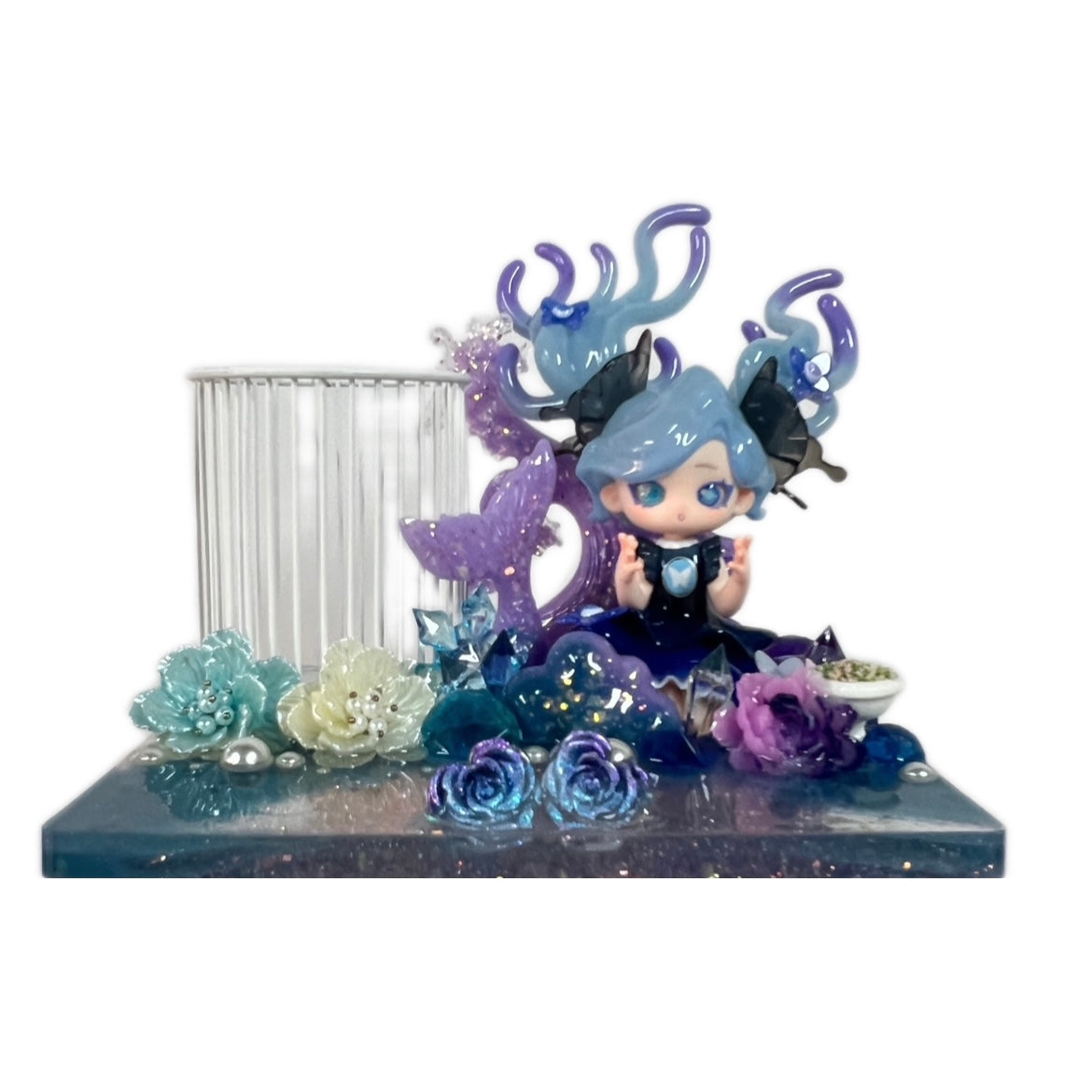 【20% OFF LIVE OFFER】Handmade Resin Stand with Doll Brush Holder & Phone Stand Feature Blind Bag 2