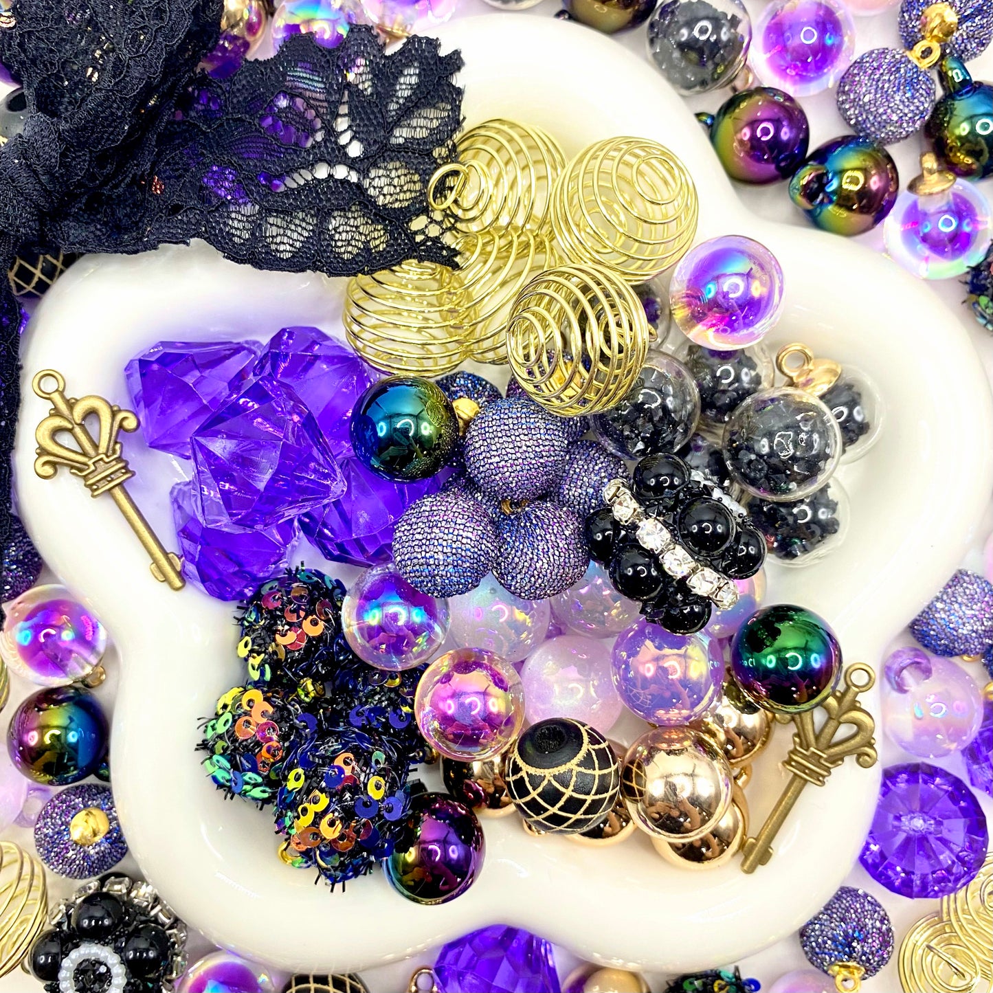 16mm Car Hanger/Ornament Making Beads Mix – 16mm Beads with Hooks, Acrylic/Resin/Glass Beads