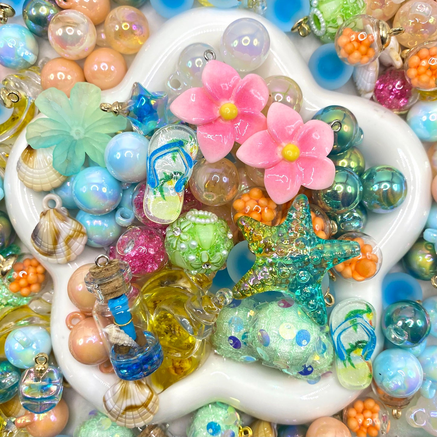 16mm Car Hanger/Ornament Making Beads Mix – 16mm Beads with Hooks, Acrylic/Resin/Glass Beads