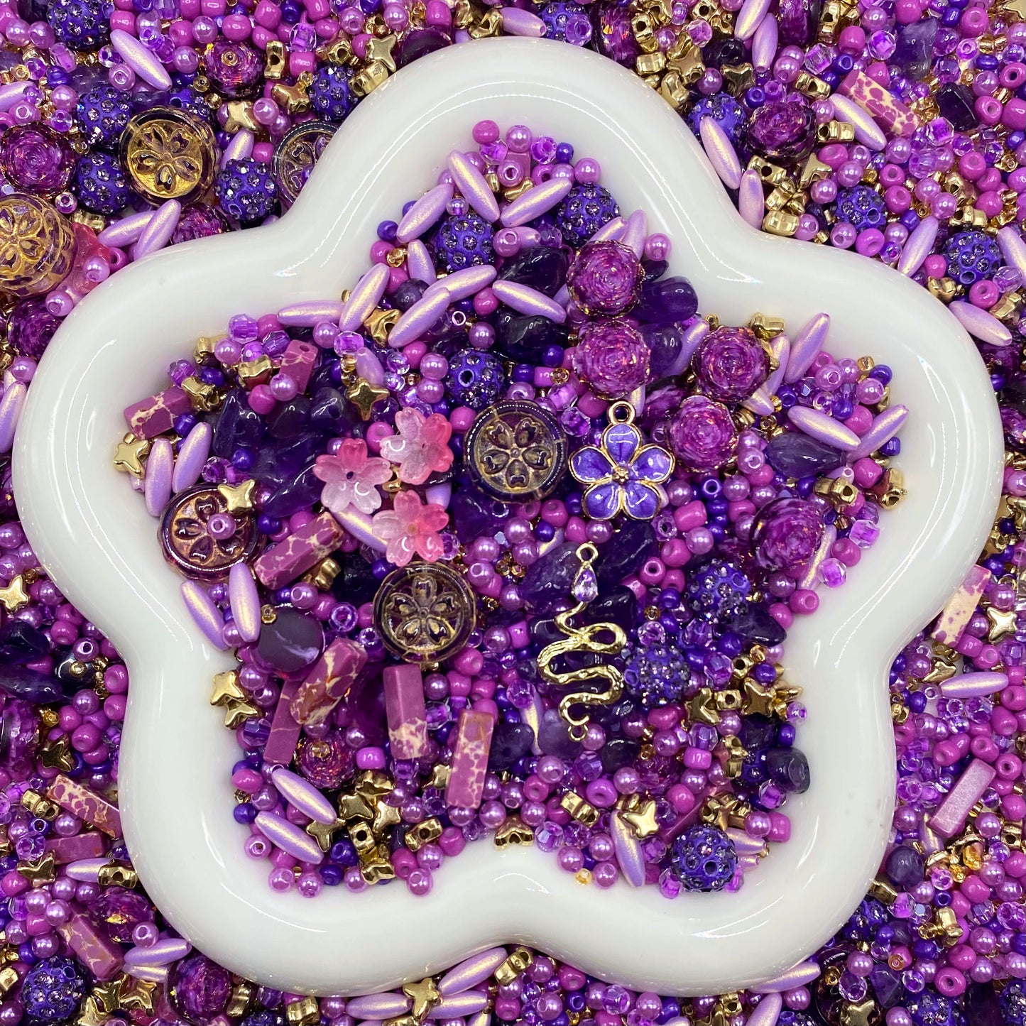 Seed Beads for DIY Jewelry & Crafts