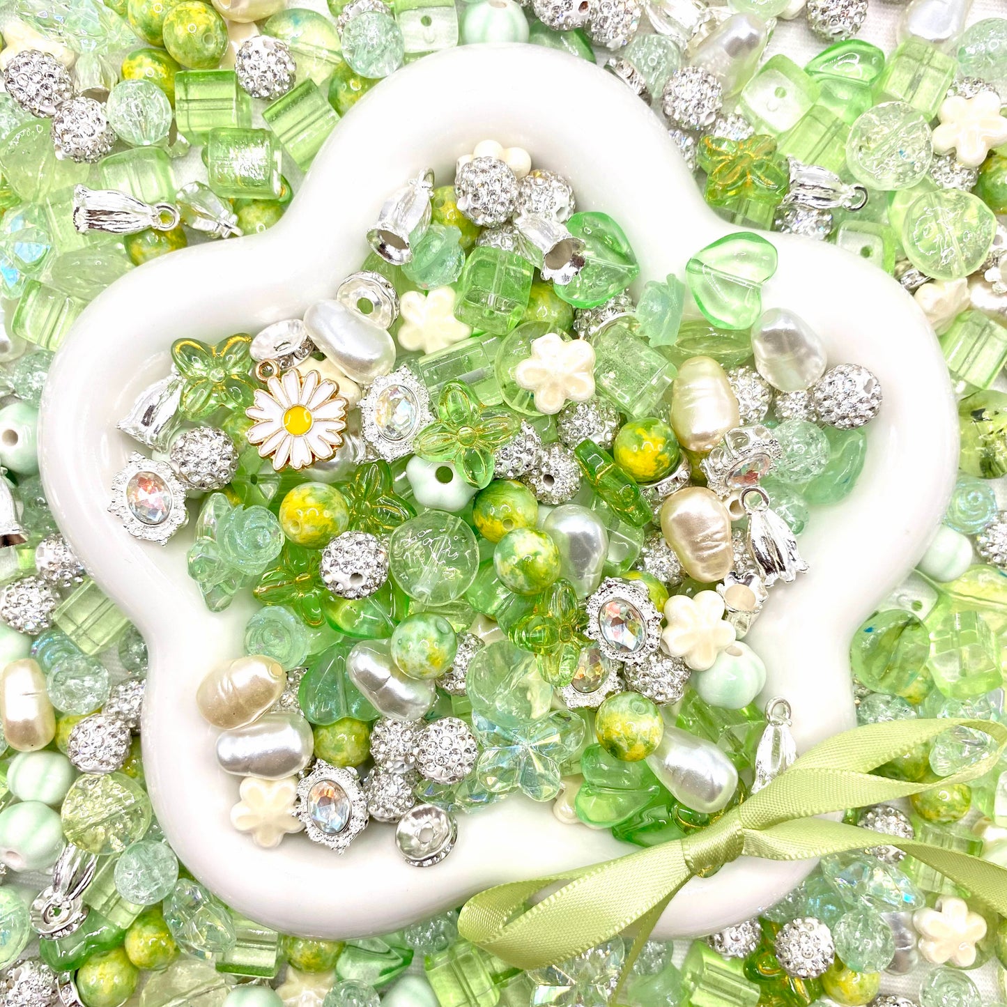 Jewelry Making Beads Mix for DIY Jewelry & Crafts – 8/10/12mm Glass, Resin & Metal Beads