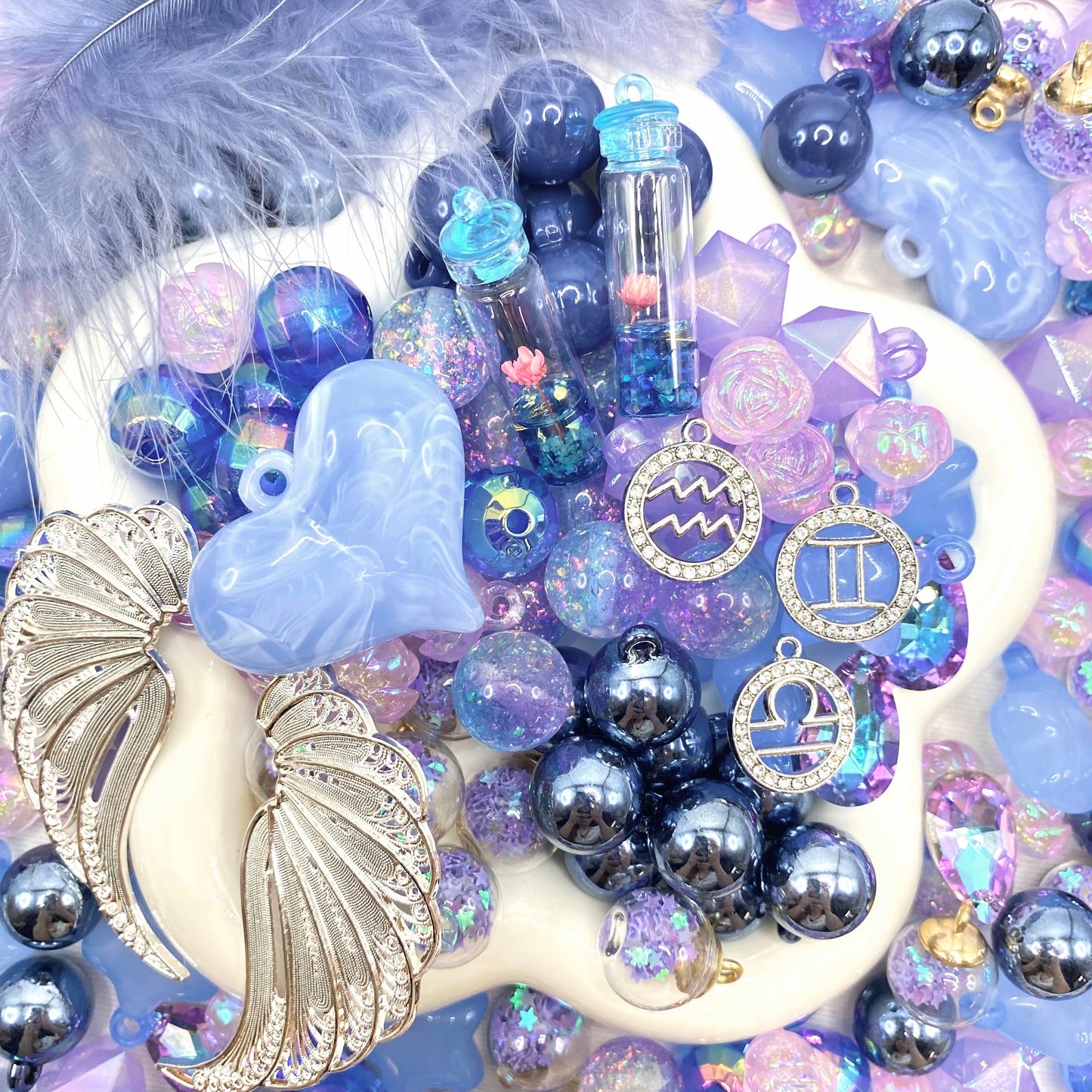 16mm Car Hanger/Ornament Making Beads Mix – 16mm Beads with Hooks, Acrylic/Resin/Glass Beads