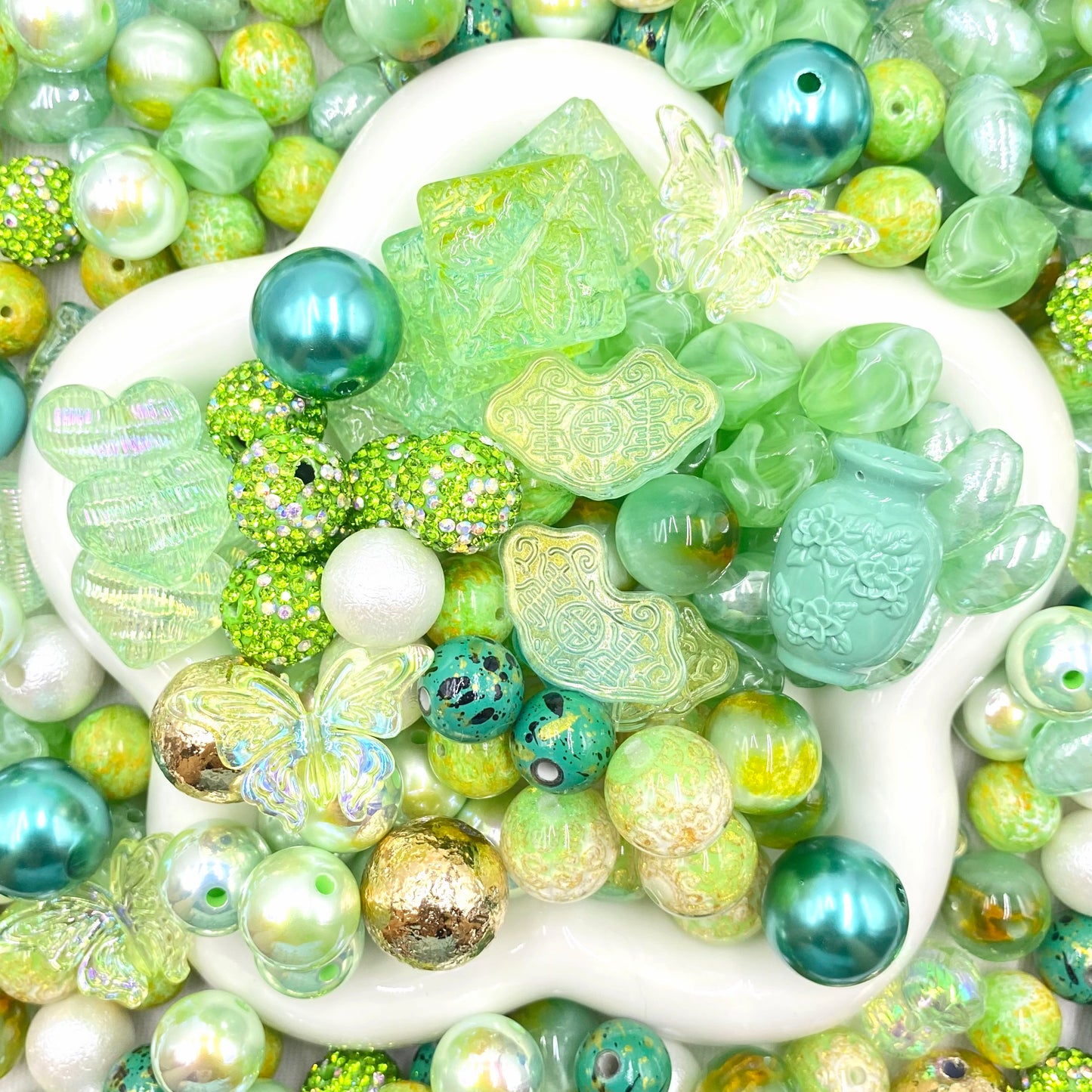 16mm Keychain/Pen Making DIY Beads Mix – 16/20mm Silicone, Resin & Acrylic Beads