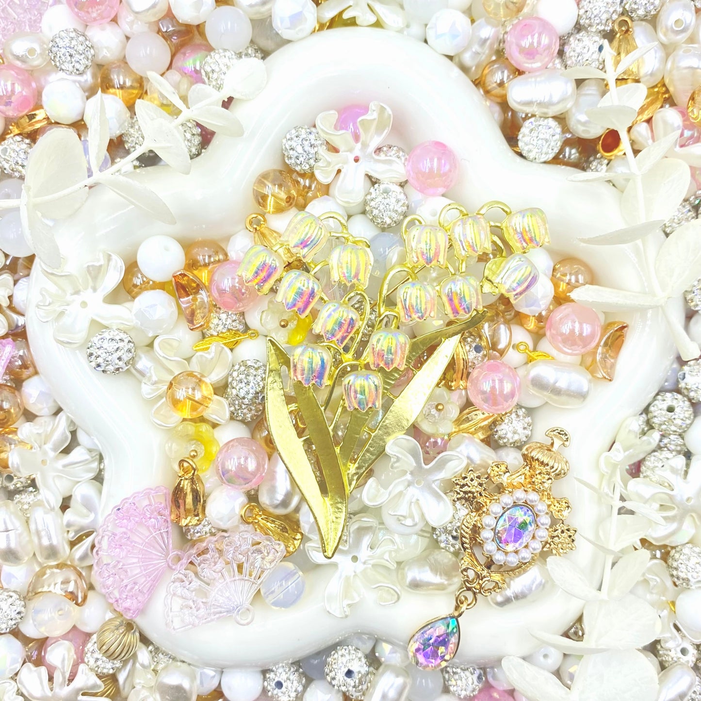 【Buy One Get One Equal Volume For Free】Lily of the valley -Beads Mix for Bracelet-BD