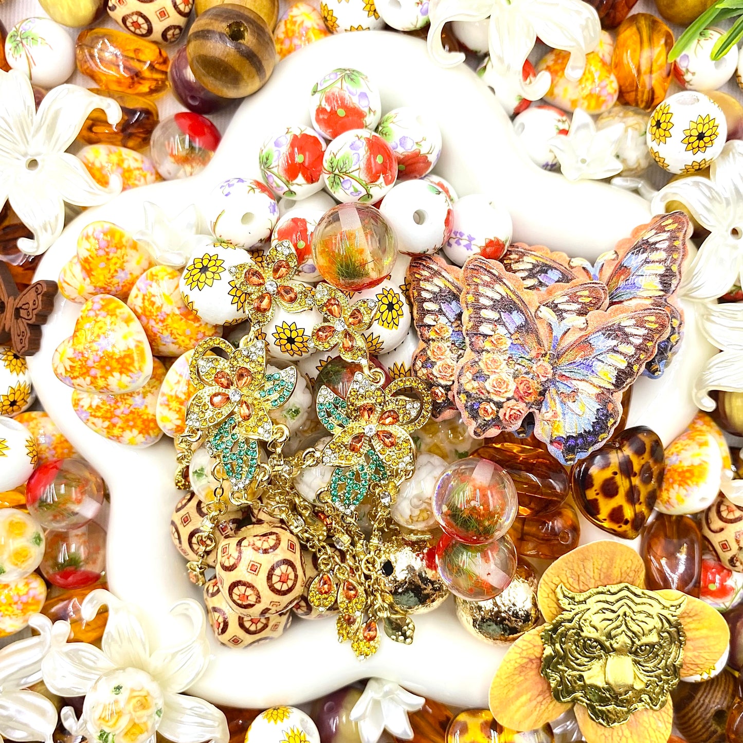 【Buy One Get One Equal Volume For Free】Tiger Beads Mix For Keychains(Miki)-BD