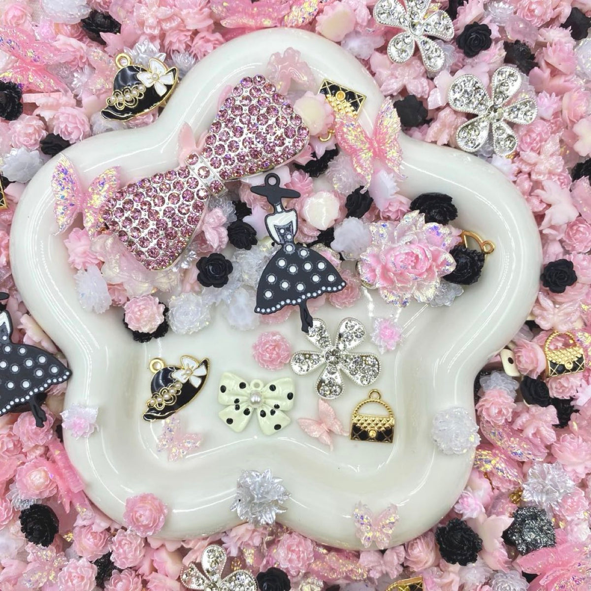 【15%OFF】- DK04C - Nail Charm+Metal Mix-glow(Miki) - Nail-NC 1