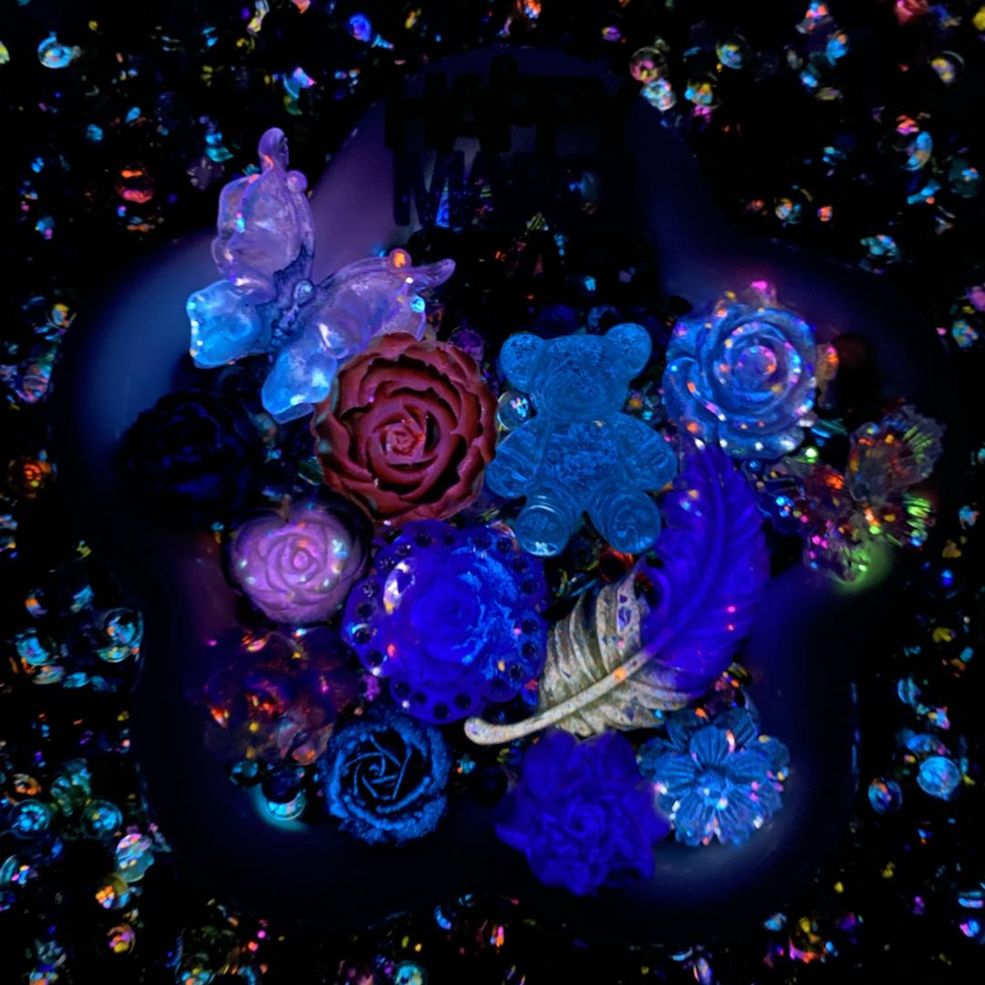 Mardi Gras Magic Rose Bouquet Mix - glow