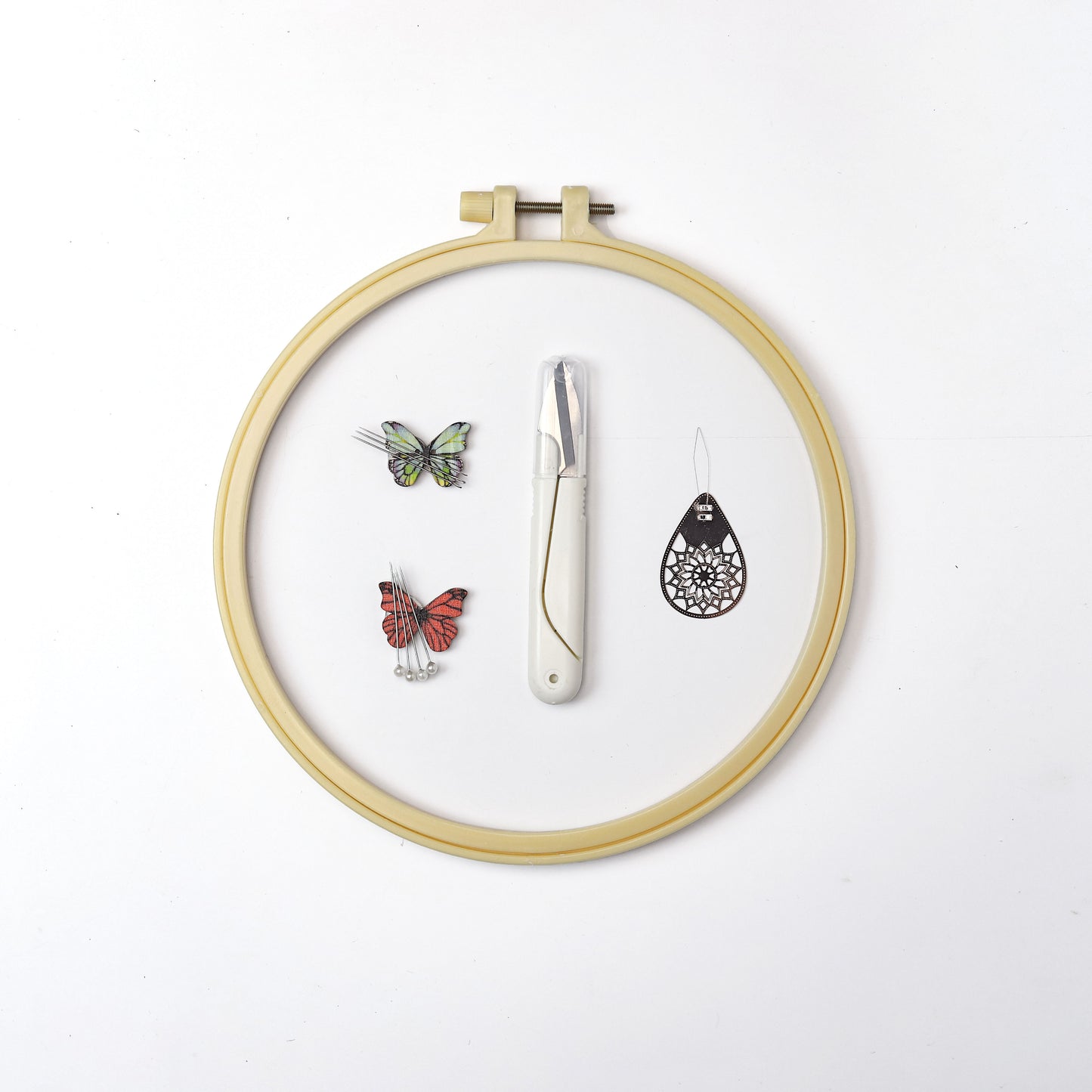 Flora - Sunlit Bliss Embroidery Kit