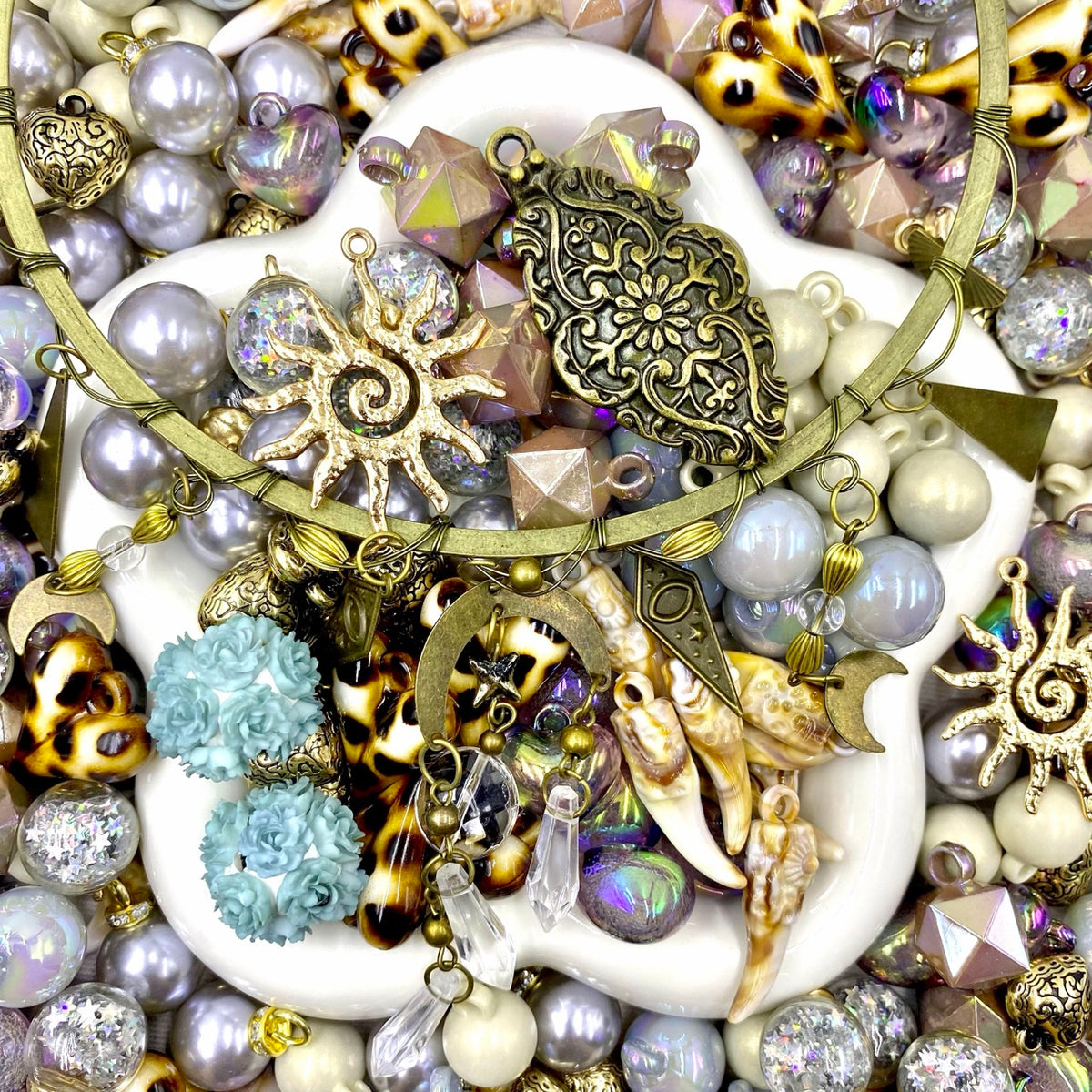 【Buy One Get One Equal Volume For Free】- DK02B - Beads Mix for hanging ornament-BD 2