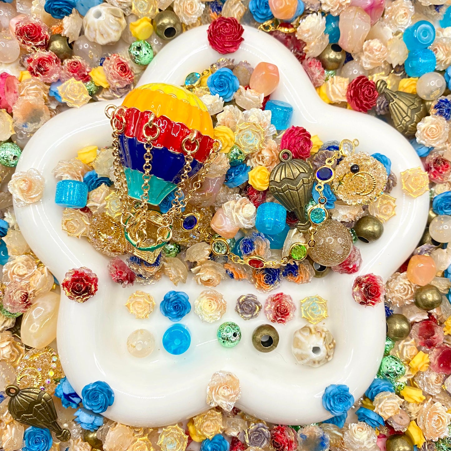 Up Up Away - Nail & Beads Mix-glow(miki)- NailC