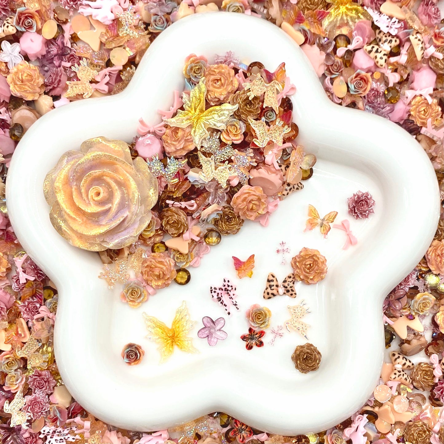 【Buy One Get One Equal Volumn For Free】Vintage Nail Charm Mix glow(miki)- NailC
