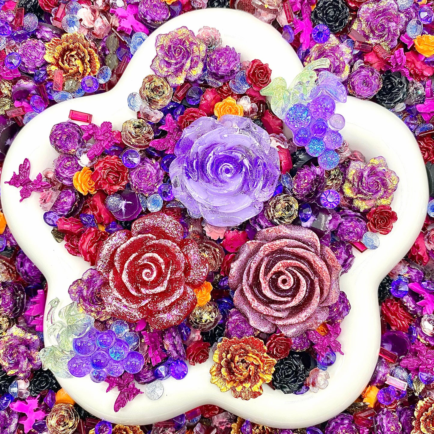 【Buy One Get Equal Volume for Free】Grape Nail Charm + Rose Mix-glow(Miki)- FC1