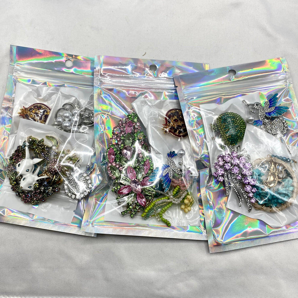 【Live Only】Brooch & Keychain Set