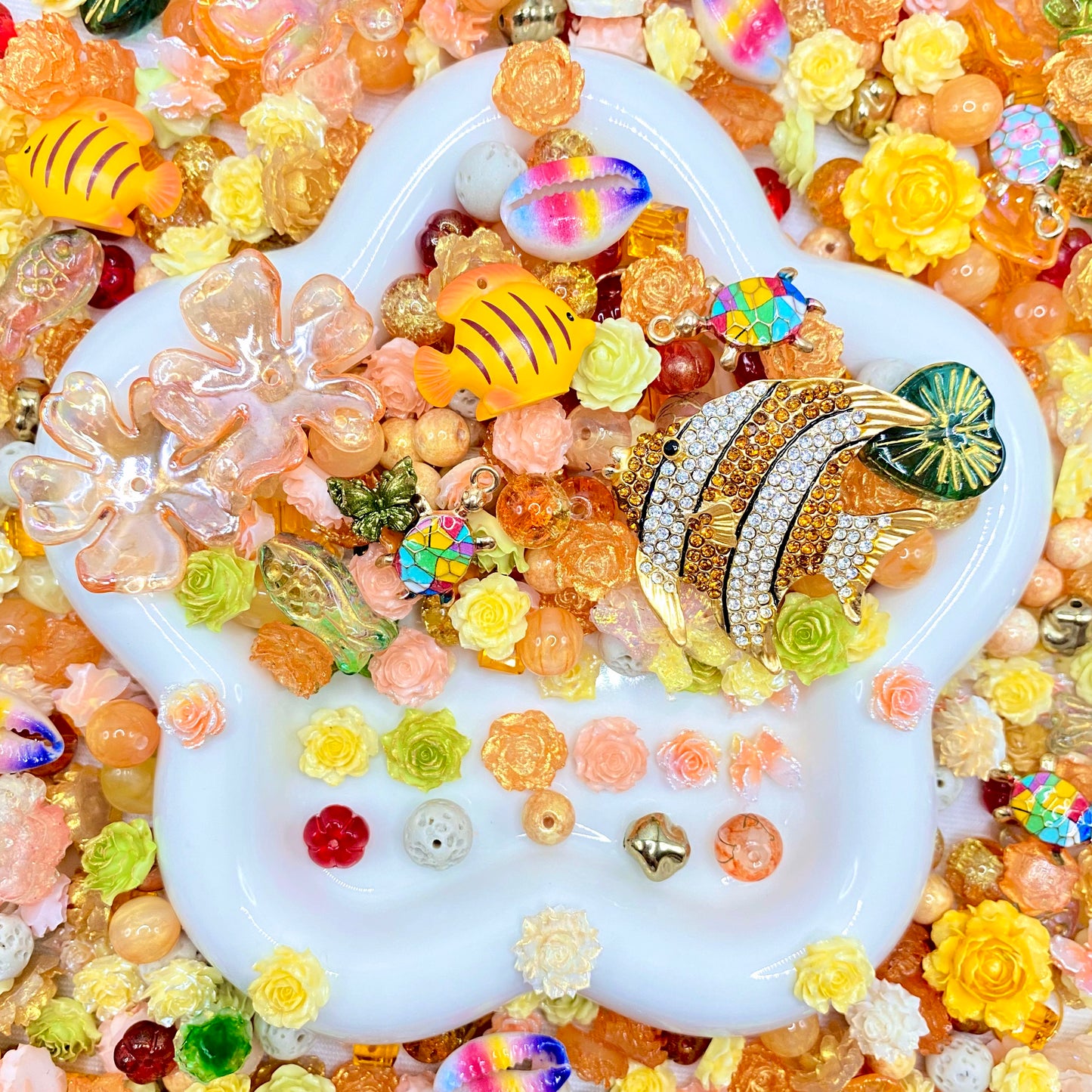 Coral Paradise - Nail & Beads Mix-glow(miki)- NailC