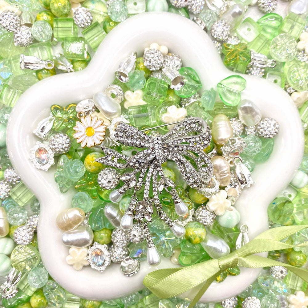【Buy One Get One Equal Volume For Free】Green Grape Beads Mix for Bracelet-BD