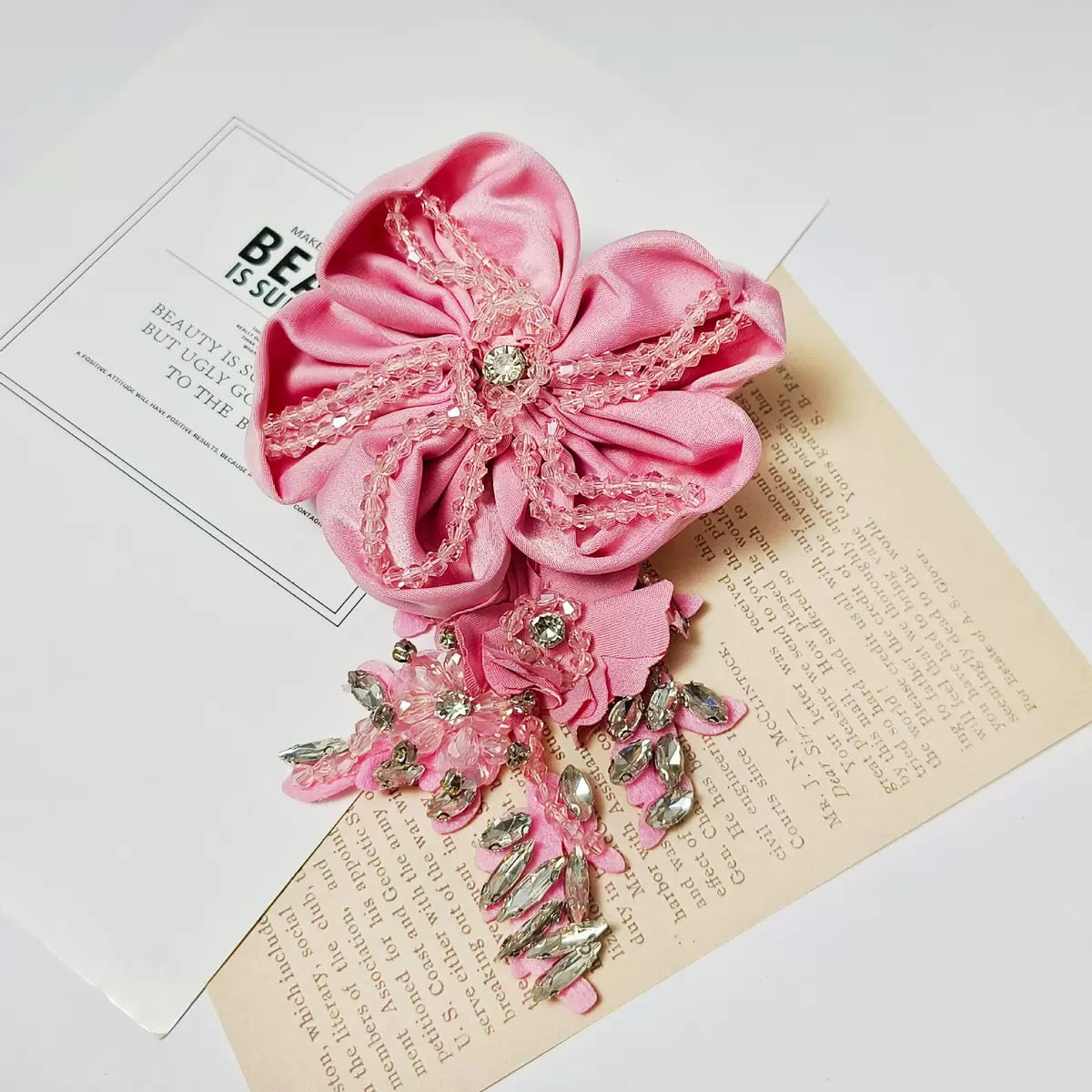 【Buy One Get One Equal Volume For Free】Pink Flower Beads Mix for hanging ornament-BD