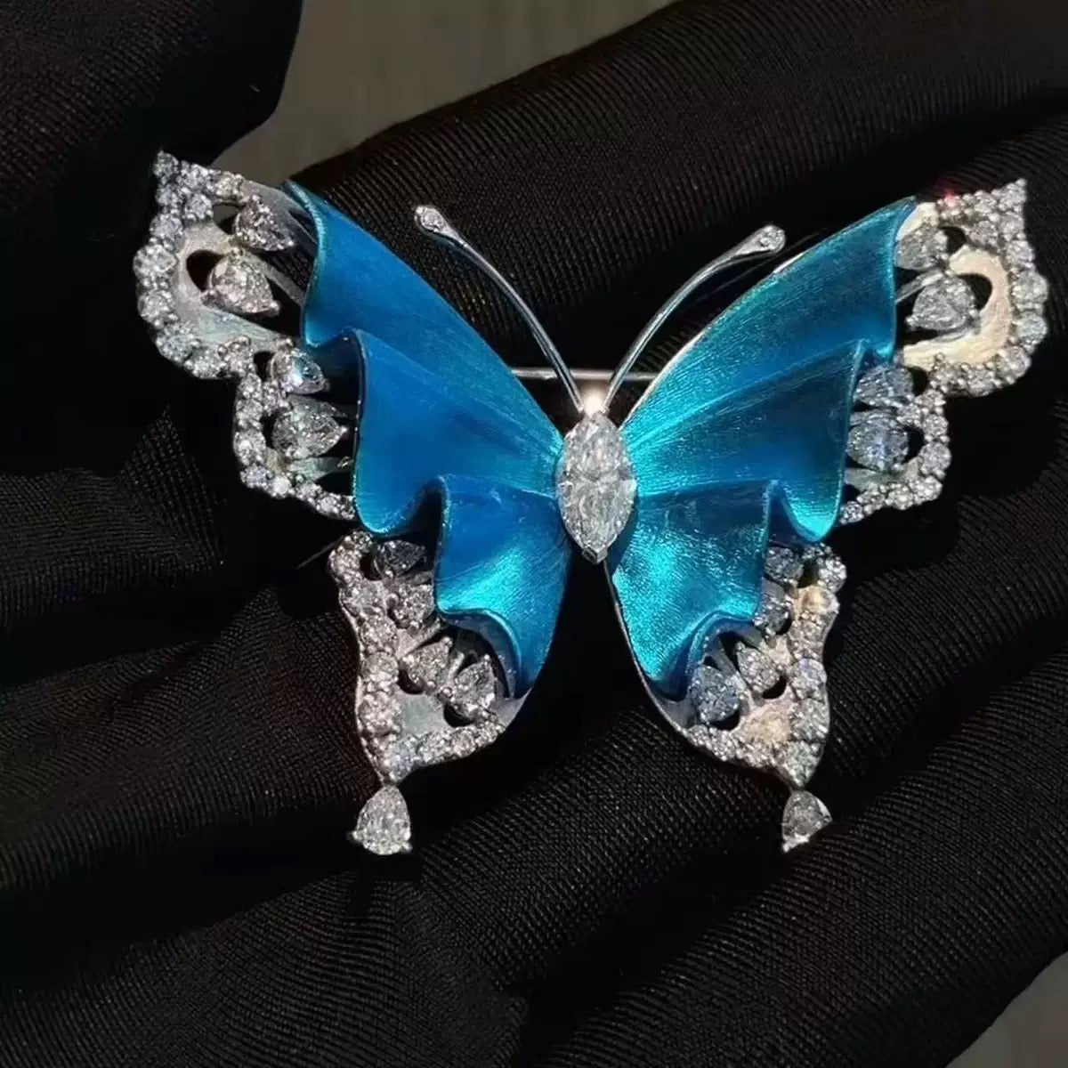 【Buy One Get One Equal Volume For Free】Blue Butterfly Beads Mix for Bracelet-BD