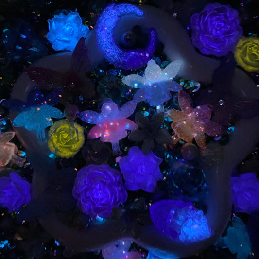 Pixie Petals - Rose Bouquet Mix - glow