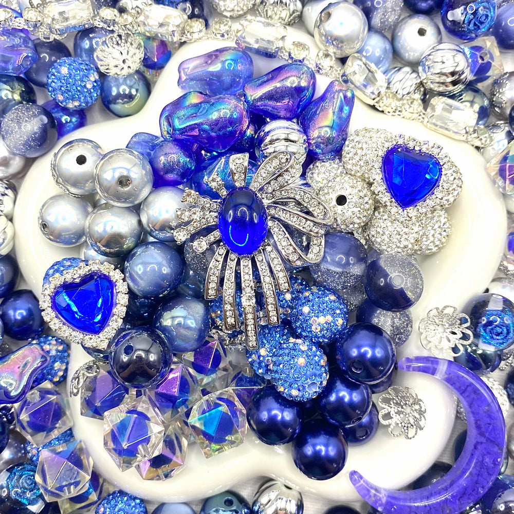 【Buy One Get One Equal Volume For Free】Blue Heart Beads Mix For Keychains(Miki)-BD