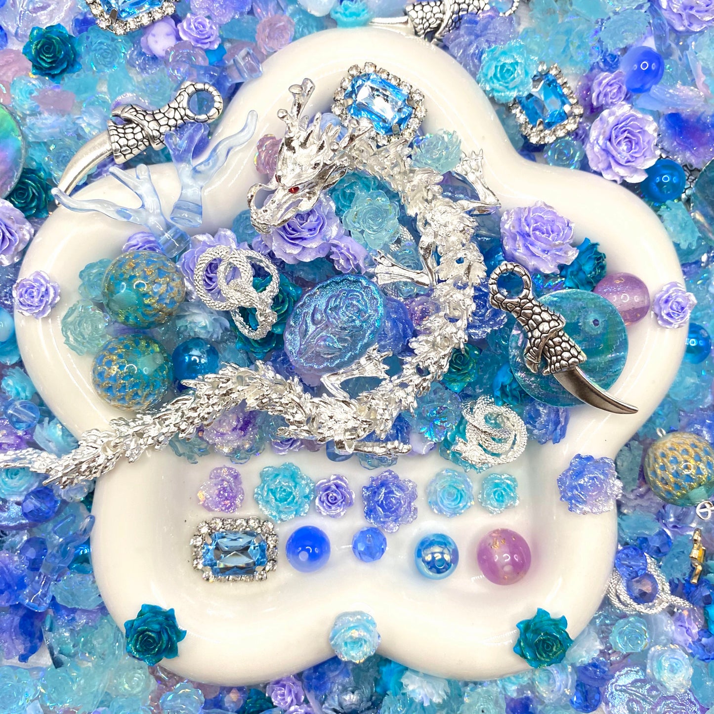 【Buy One Get One Equal Volume For Free】Dragon Nail & Beads Mix-glow(miki)- NailC