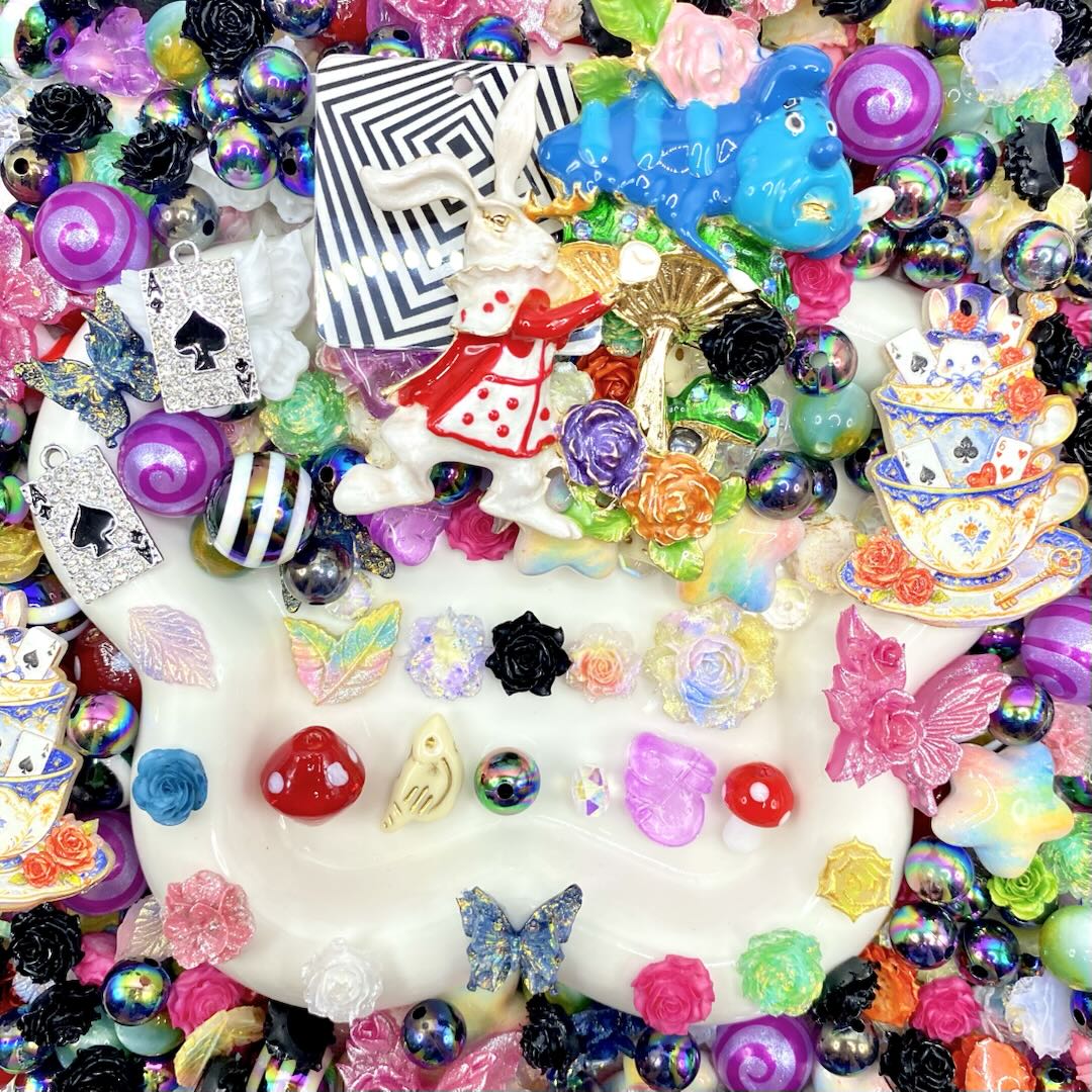 【Buy One Get One Equal Volume For Free】Alice Nail & Beads Mix-glow(miki)- NailC