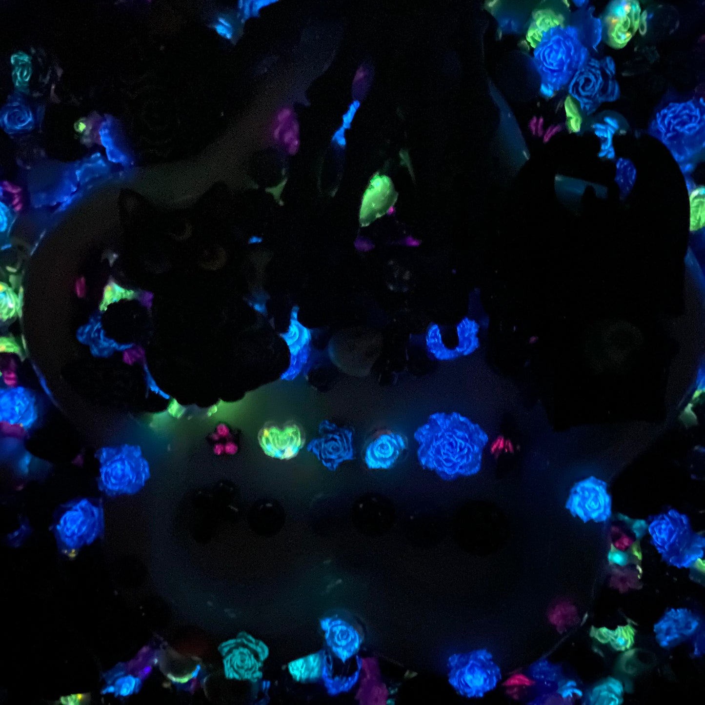 【Buy One Get One Equal Volume For Free】Evil Queen Nail & Beads Mix-glow(miki)- NailC