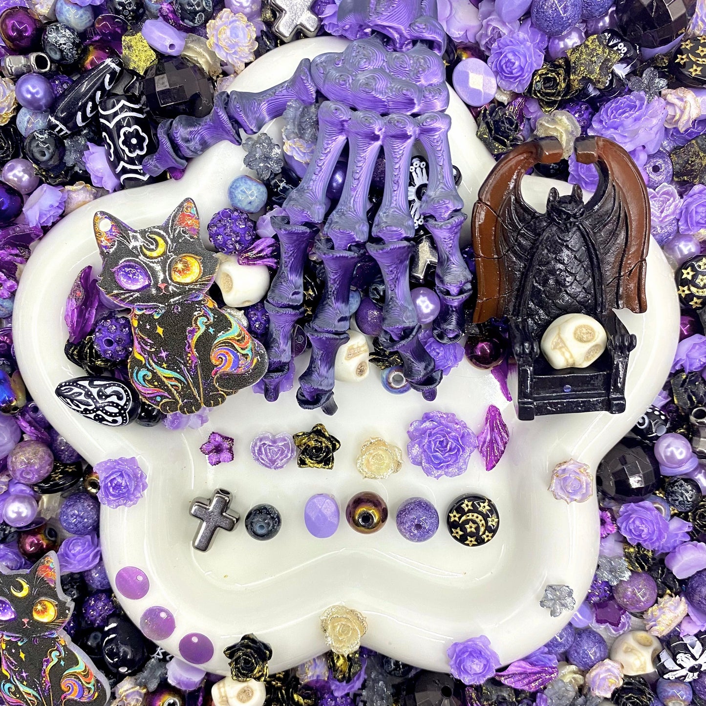 【Buy One Get One Equal Volume For Free】Evil Queen Nail & Beads Mix-glow(miki)- NailC