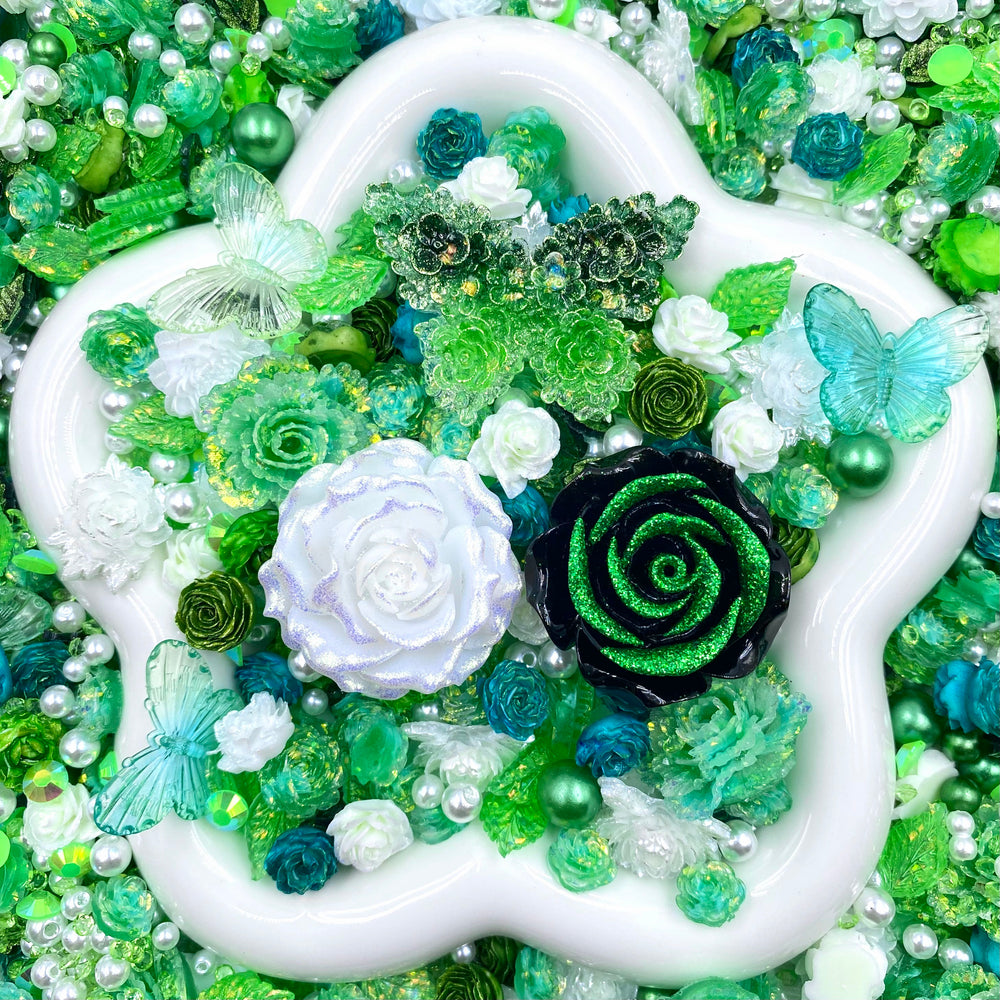 【Buy One Get Equal Volume for Free】Emerald Green Nail Charm + Rose Mix-glow(Miki)- FC1