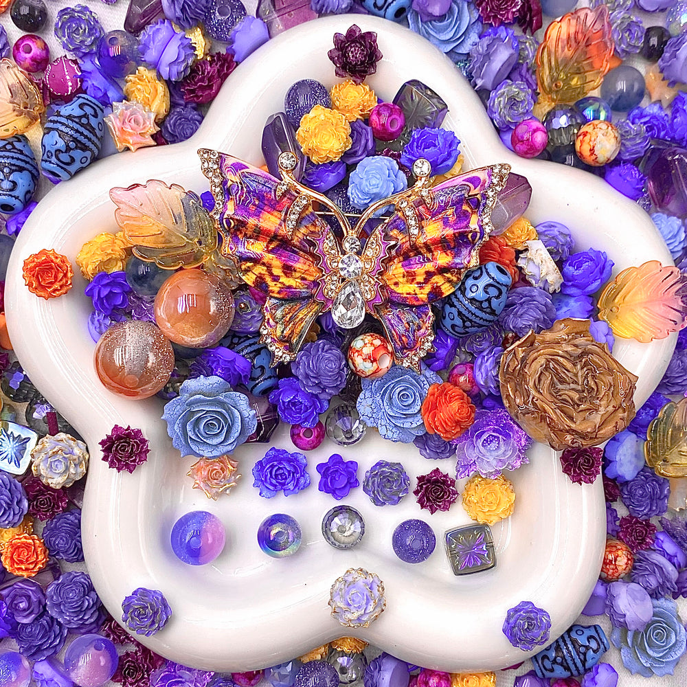 【Buy One Get One Equal Volume For Free】Leaf Butterfly Nail & Beads Mix-glow(miki)- NailC