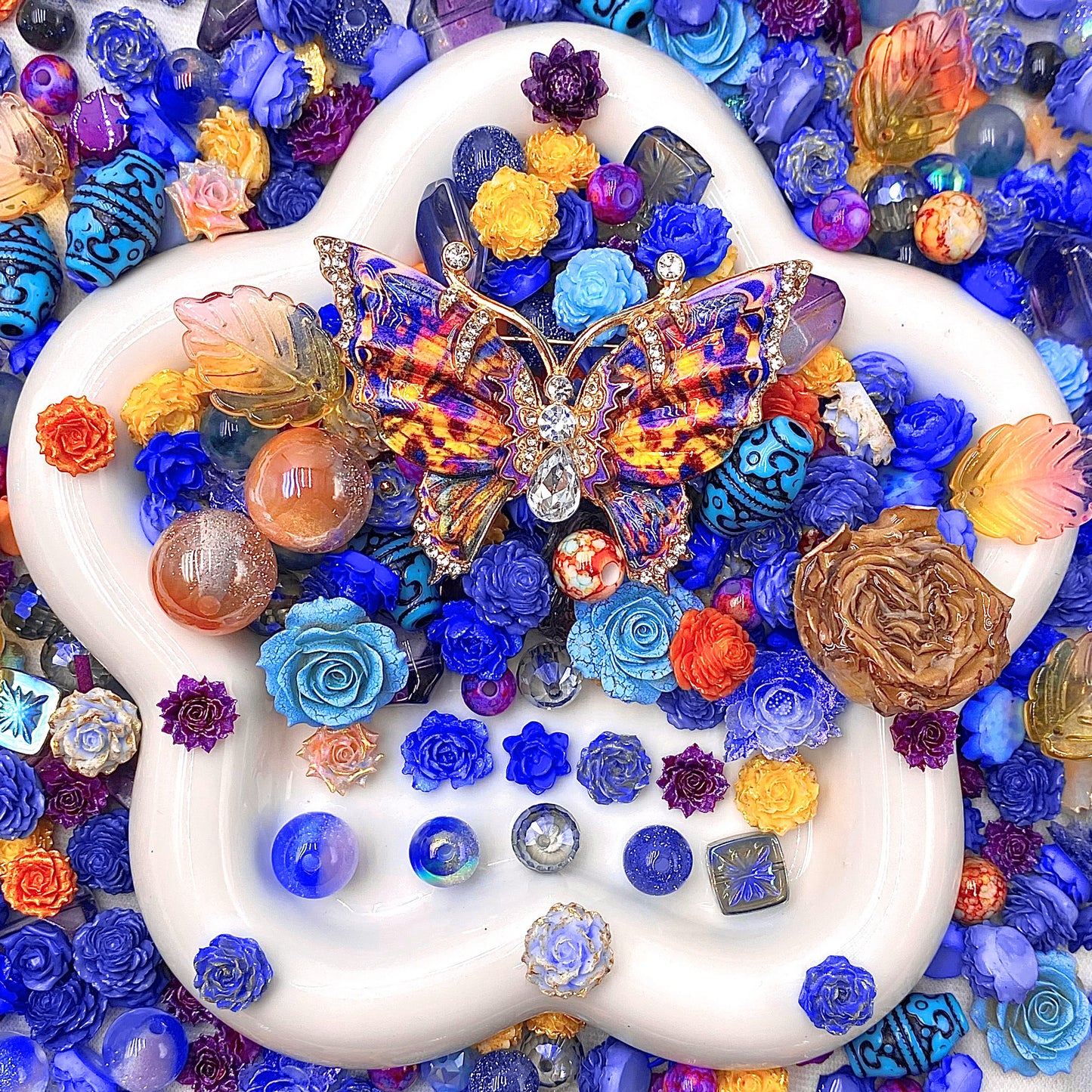 Heirloom Burst - Nail & Beads Mix-glow(miki)- NailC