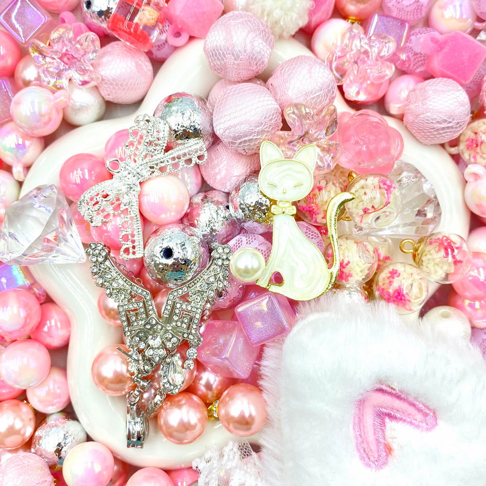 【Buy One Get One Equal Volume For Free】Cat Beads Mix for hanging ornament-BD