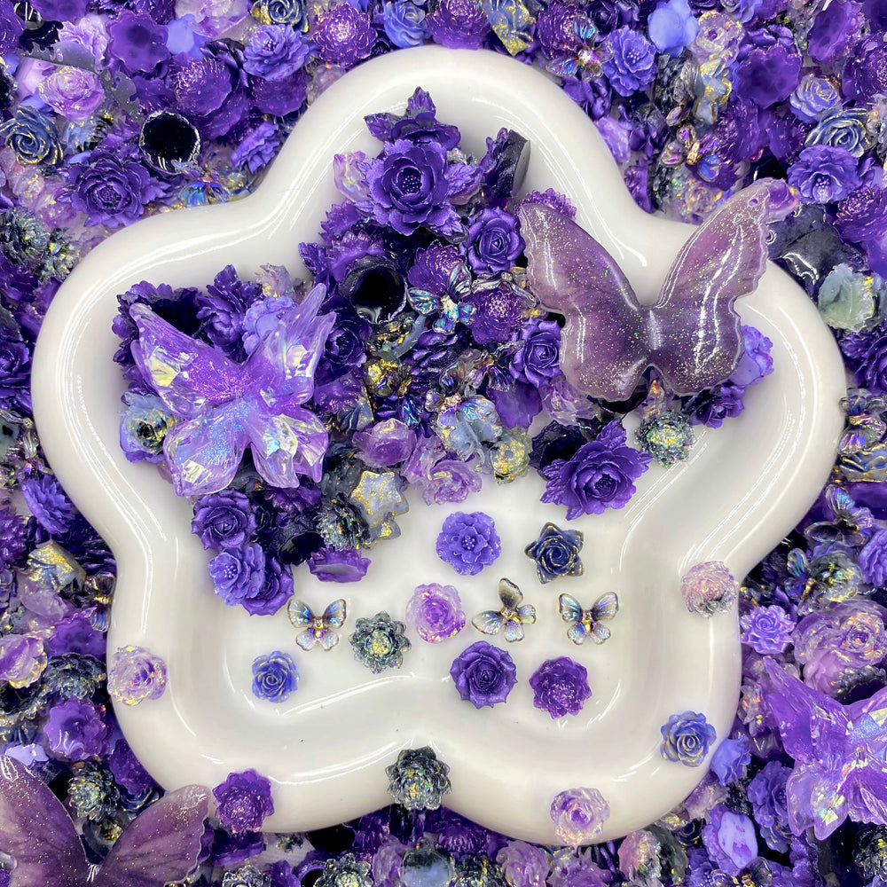 【Buy One Get One Equal Volume For Free】Lavender Butterfly Nail Charm Mix-glow(miki)- NailC