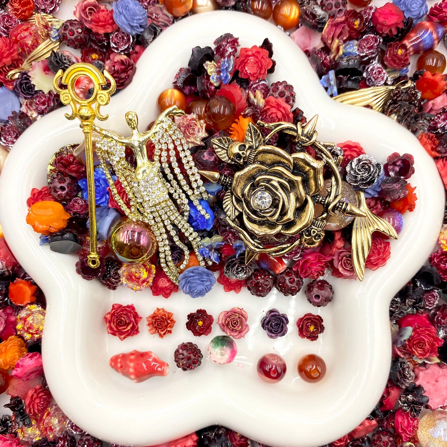 【Buy One Get One Equal Volume For Free】Ocean Spells - Nail & Beads Mix-glow(miki)- NailC